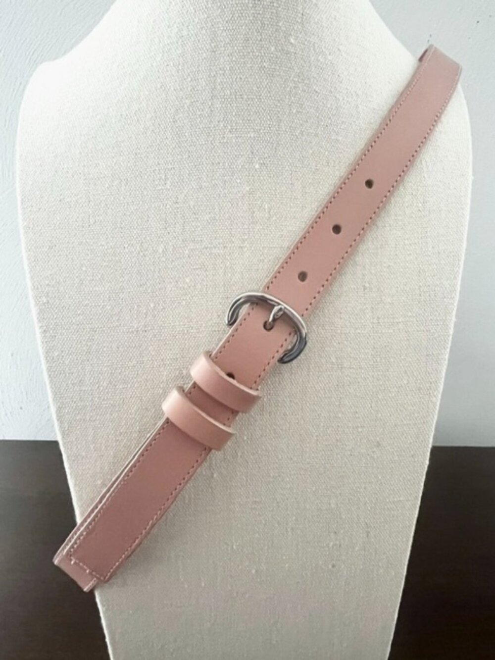 Banana Republic Italian Leather Belt Pink Silver Tone Brass Buckle Made in USA